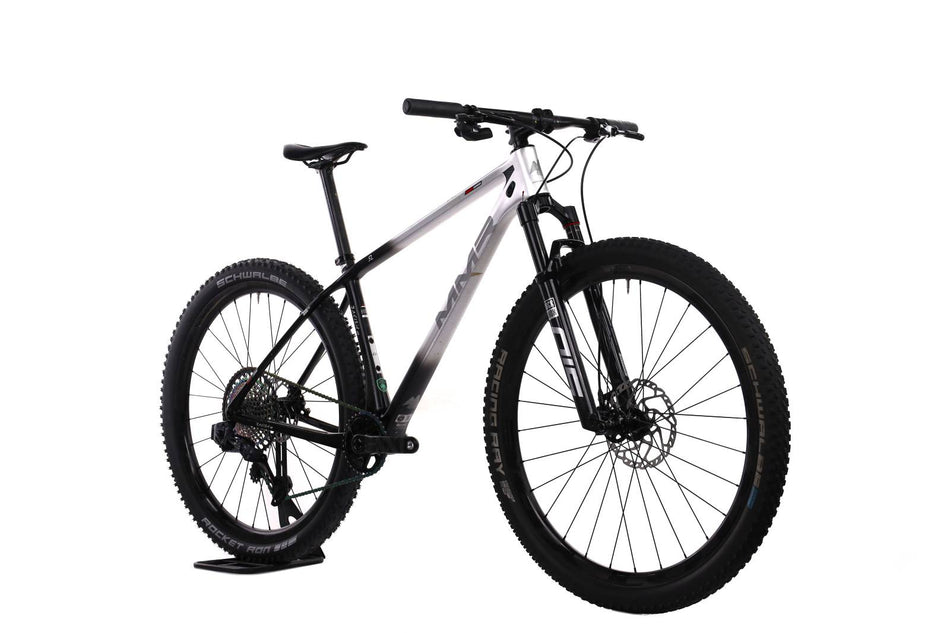 MMR Rakish SL 00