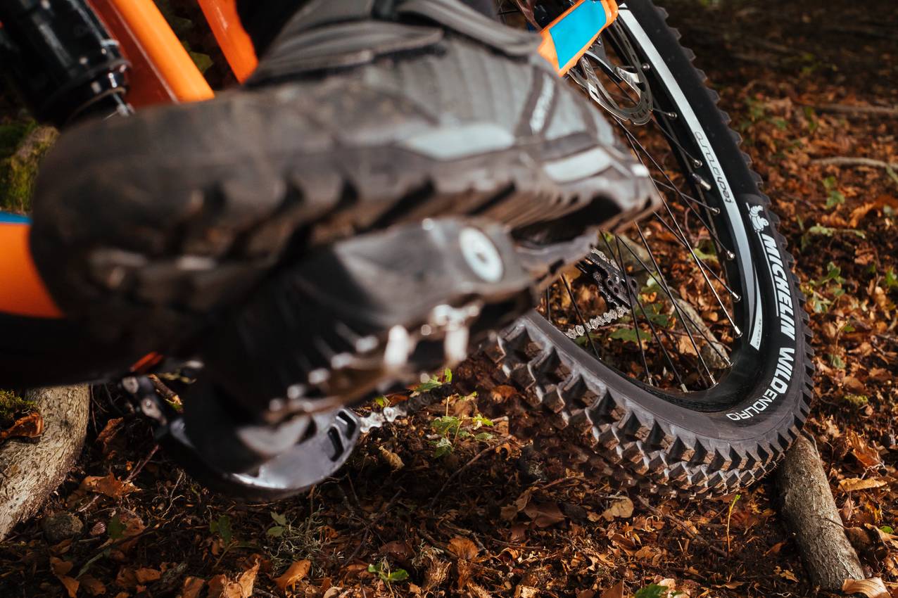 Pneu Michelin Wild Enduro Rear GUM-X3D - Gravity Shield