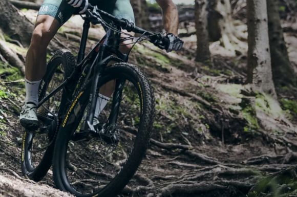 Cela vaut il la peine d’acheter des roues en carbone pour mon VTT ?