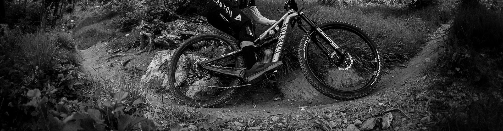 Collection pneus VTT Pirelli