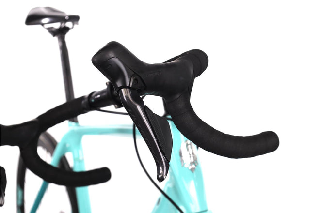 Bianchi Infinito CV Ultegra DI2 - Bicicleta de carretera