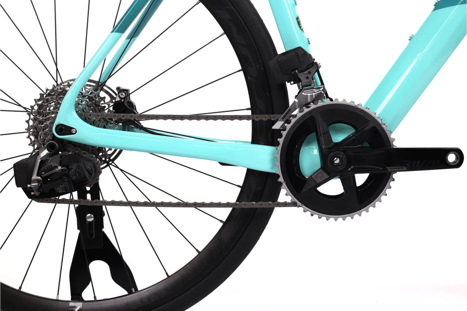Bianchi Infinito CV Rival AXS