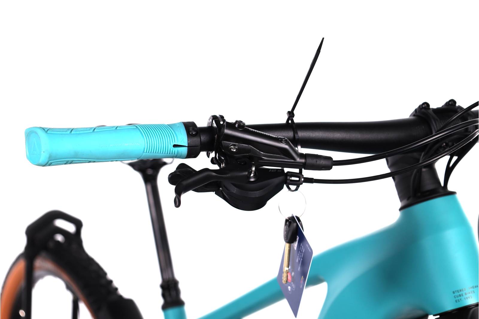 Cube Stereo Hybrid ONE44 EX 800