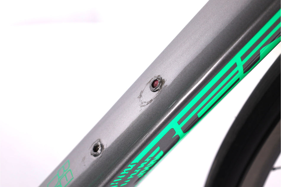 Berria Belador 105 Disc - Bicicleta de carretera