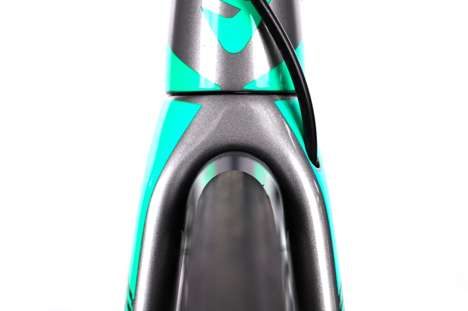 Berria Belador 105 Disc - Bicicleta de carretera