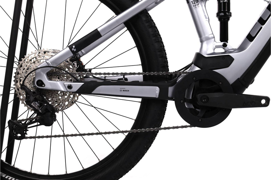 Cube Stereo Hybrid 120 Race 750