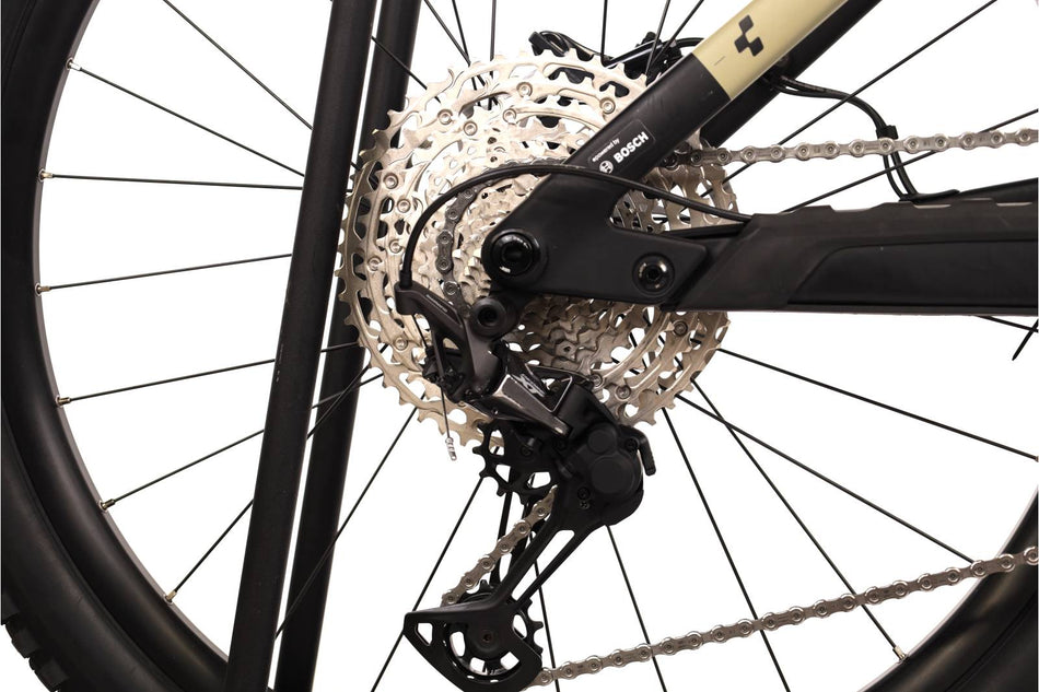 Cube Stereo Race Hybrid HPC