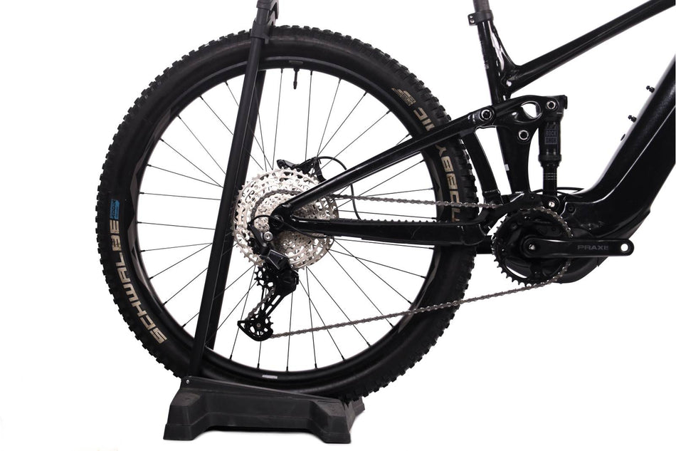 Giant Trance X+3