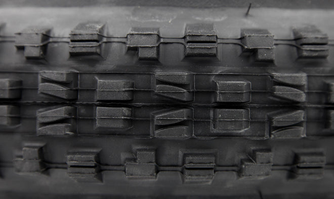 Pneu Maxxis Minion DHF Wide Trail - EXO+ Protection - 3C Maxx Terra - Tubeless Ready