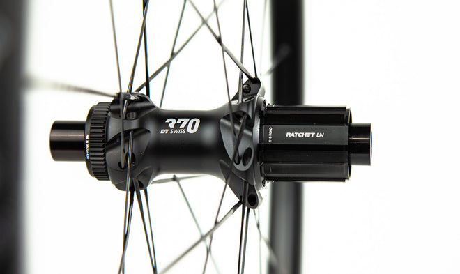 Roue arrière DT Swiss G 1800 Spline DB frein à disque aluminium TLR roule libre